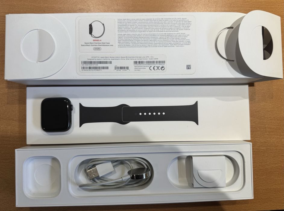 Apple Watch 4 Stainless Steel Cellular