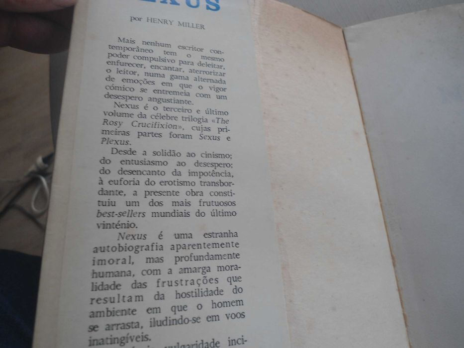 Nexus por Henry Miller