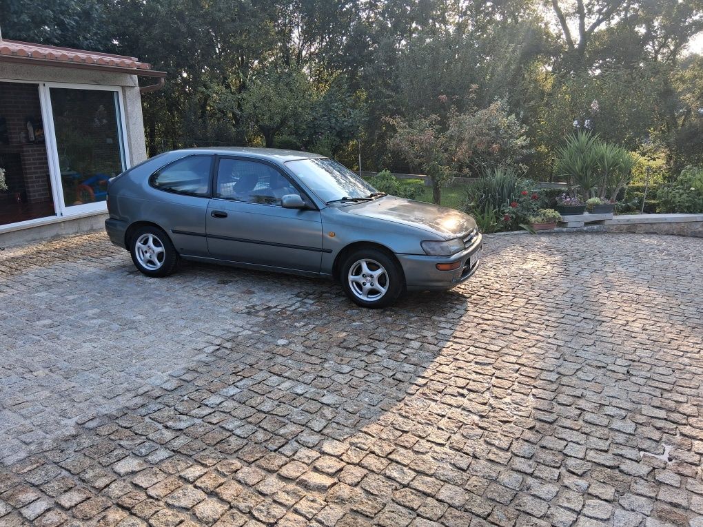 Toyota corola comercial