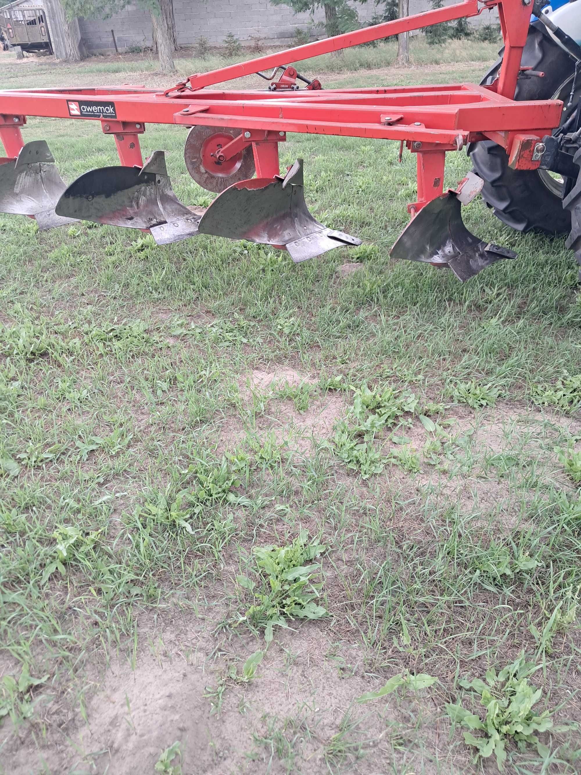 Pług zagonowy 4 skibowy