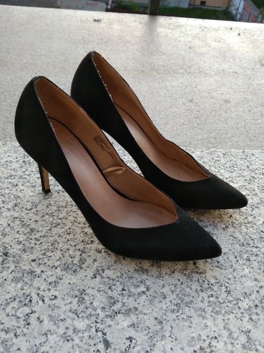 Czarne szpilki zamsz 38 Fiore