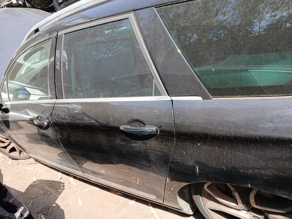 Porta trás esquerda CITROËN C5 III Break (RW_)