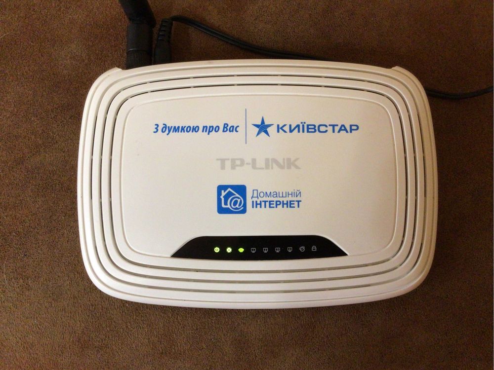 TP-Link TL-WR741ND 150 Мбит/с бездротовий маршрутизатор.