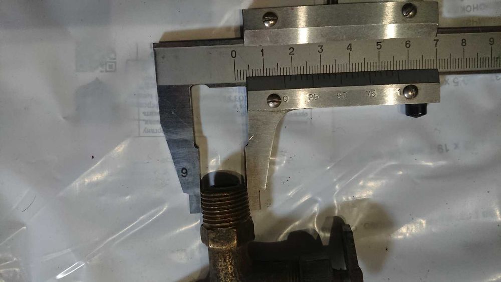 продам кран отбора воздуха зил 130 и 131