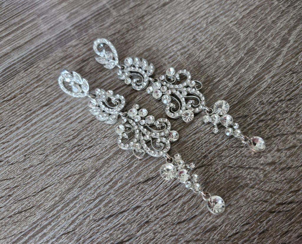 Kolczyki damskie, długie srebrne, eleganckie błyszczące na imprezę, we