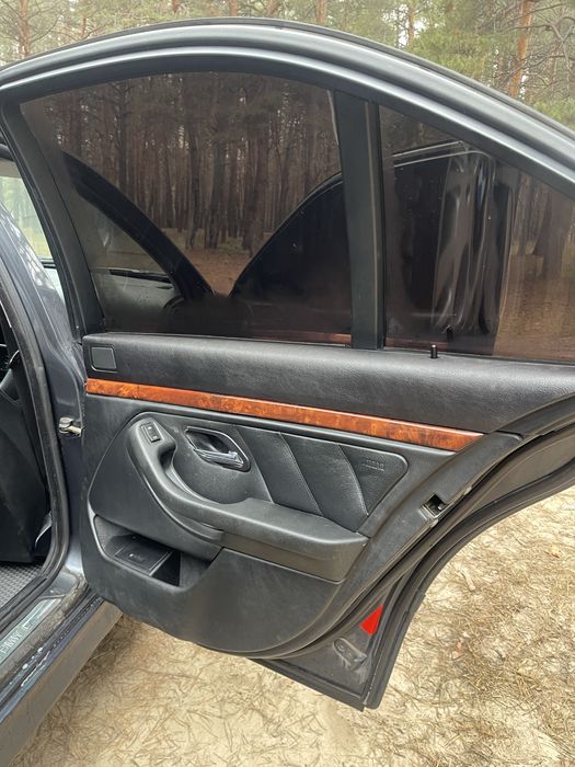 Продам BMW E39 2.5 Vanos