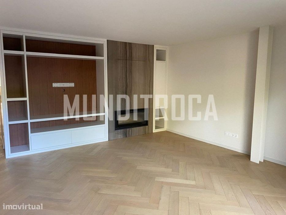 Apartamento T3 Av. Porfirio da Silva