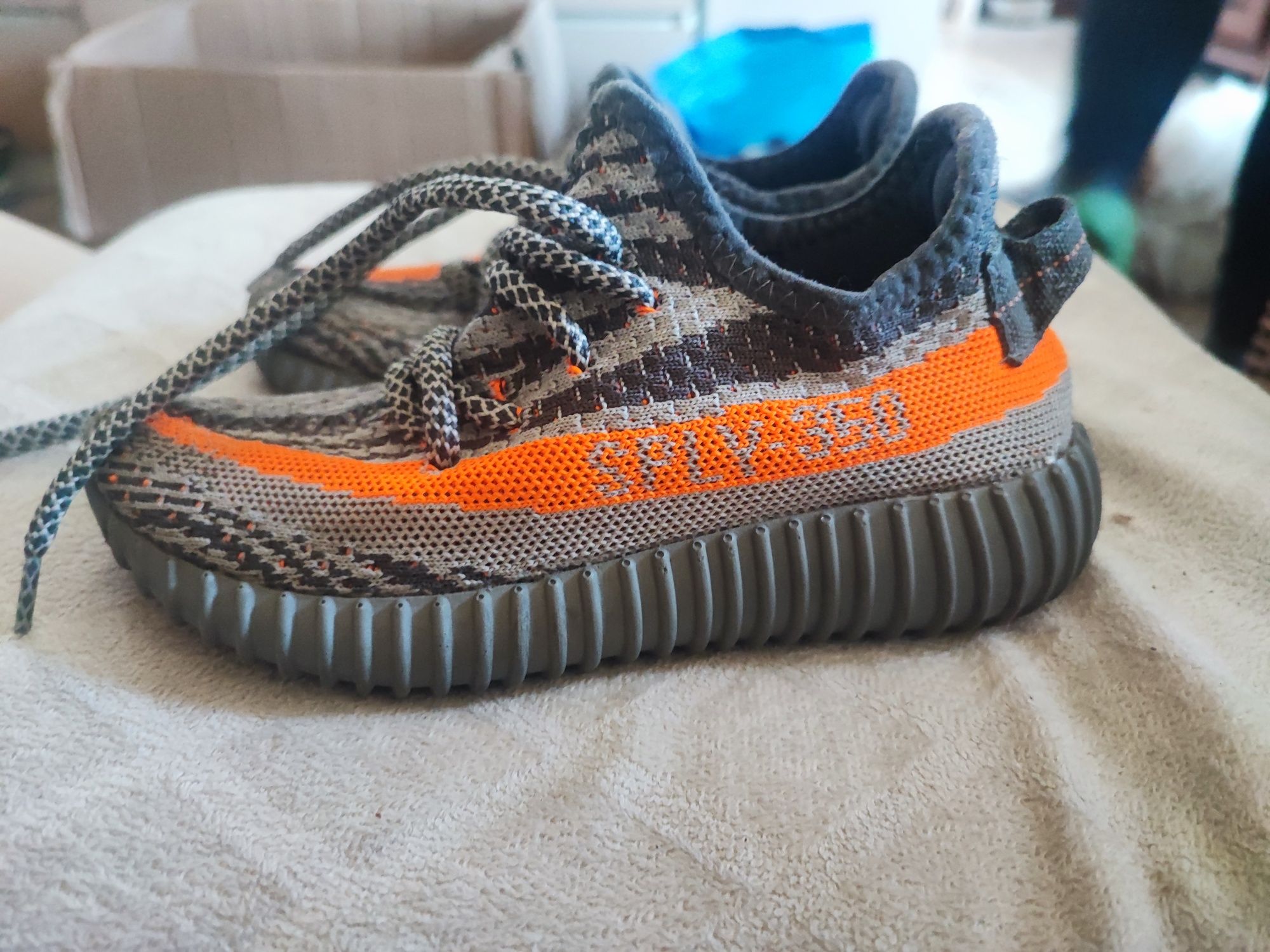 Buty adidas yeezy rozmiar 30