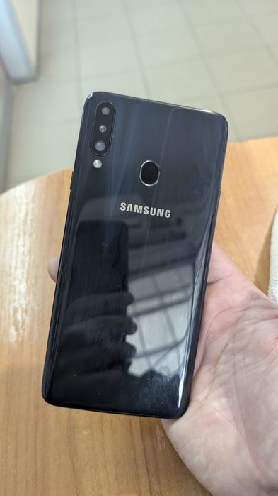 Уцінка продам Samsung a20s 3/32gb