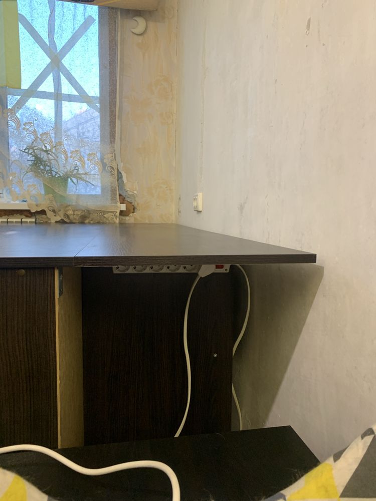 Стол комьютерный