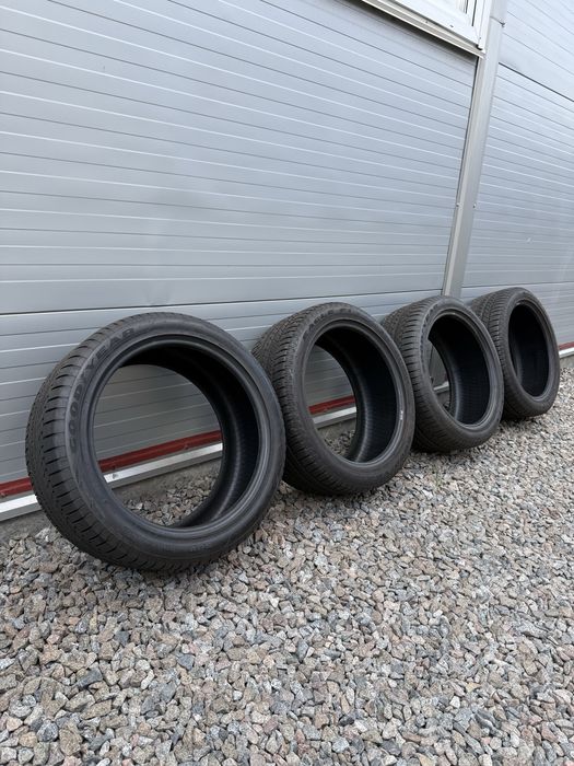 Good Year 295/40 R22