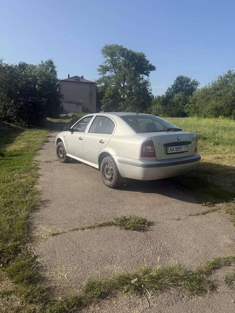 Шкода Октавія Тур