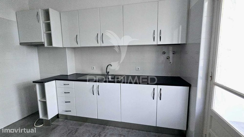 Apartamento T2 com vista rio  na Póvoa de Santa Iria
