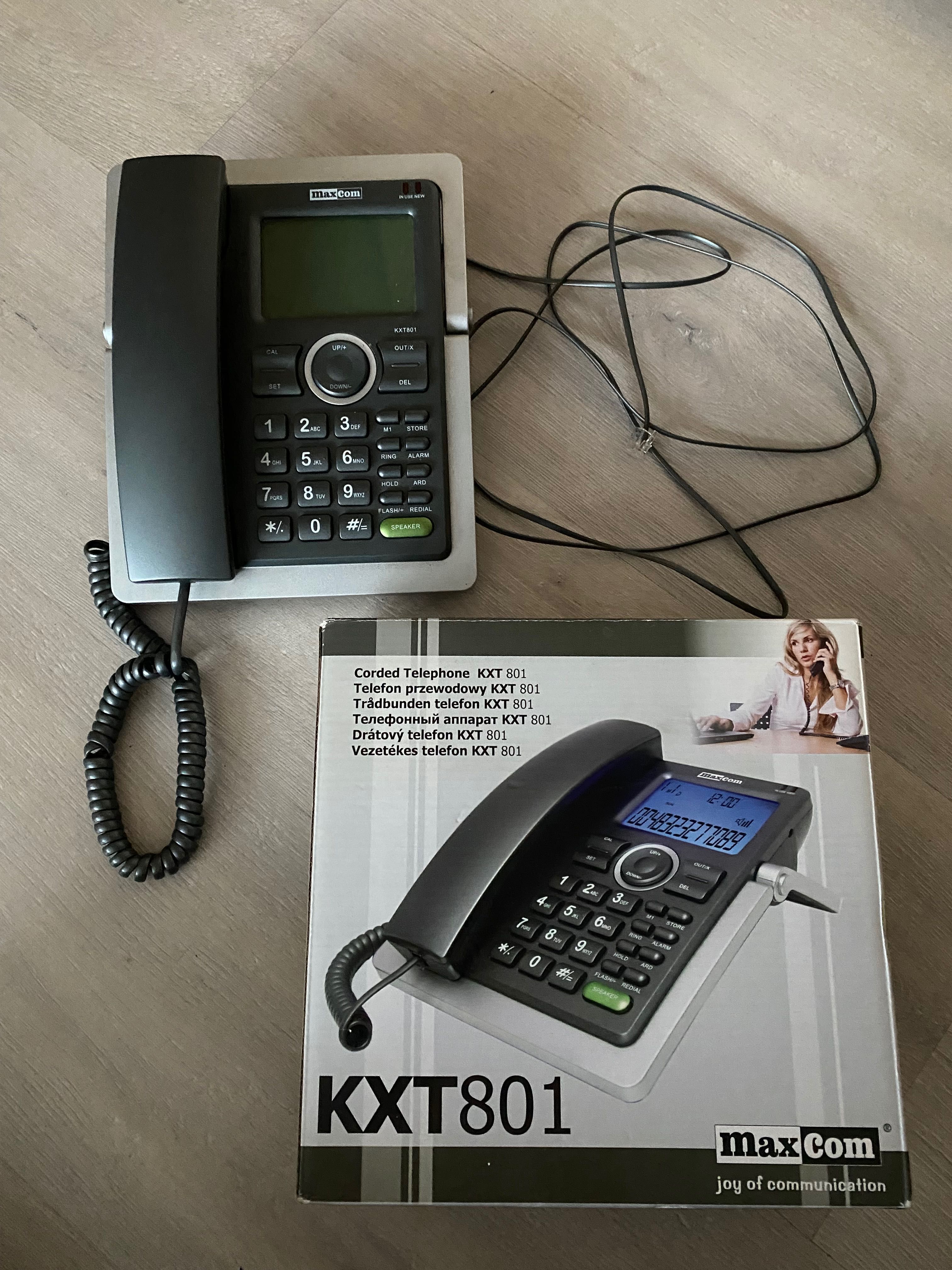 Stare telefony stacjonarne