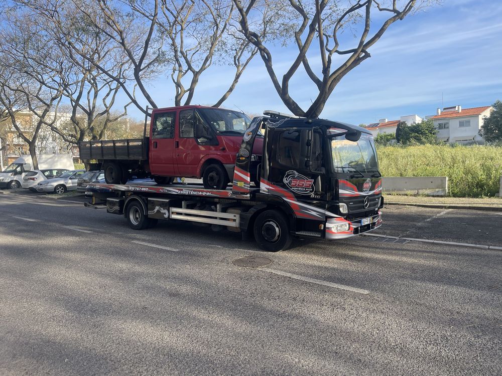 Servicos pronto-socorro guincho reboque