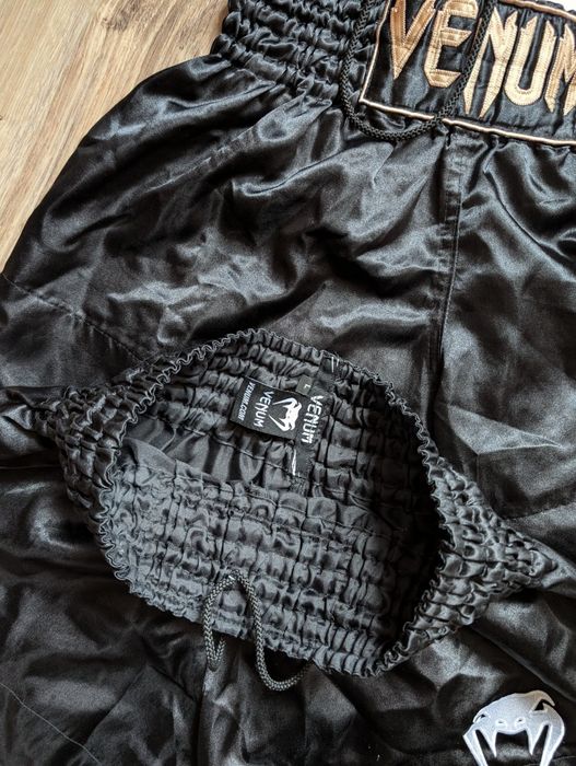 Шорти venum для тайського боксу / кікбоксингу