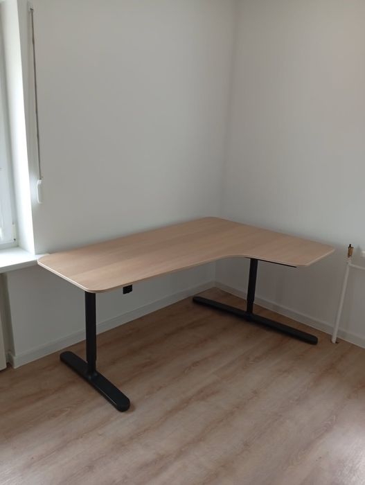 Sprzedam biurko Ikea
