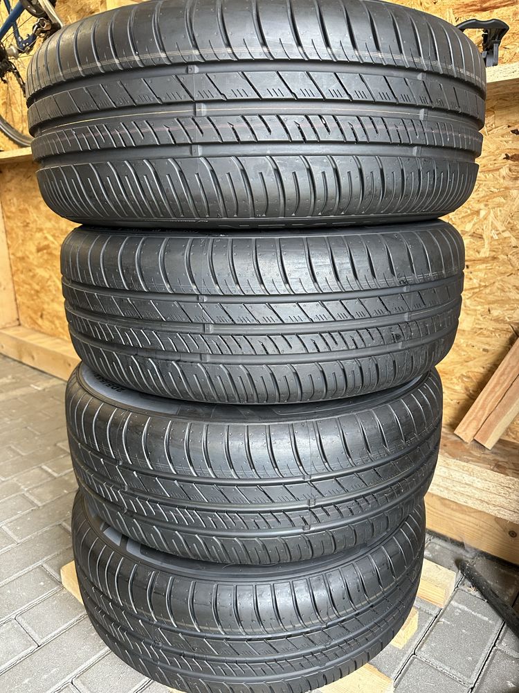 Alufelgi 16 cali Mercedes + opony letnie 205/55 R16