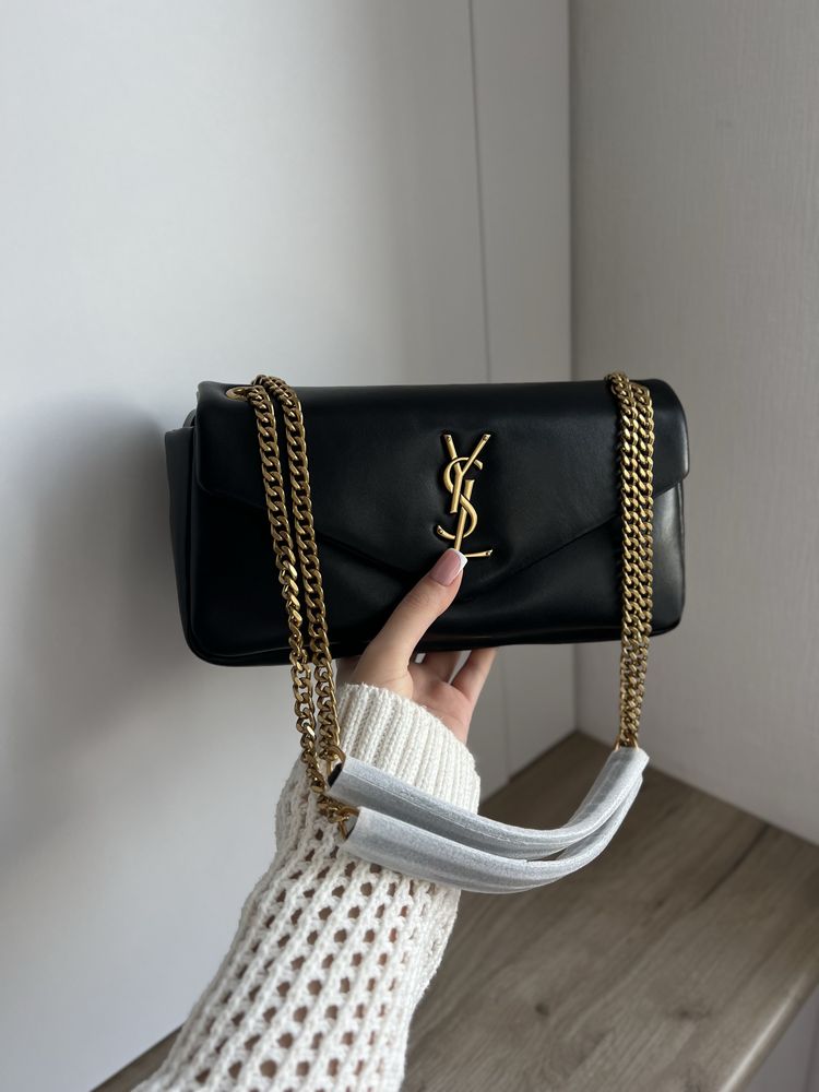 Сумка YSL Yves Saint Laurent Calypso Small in Plunged Lambskin