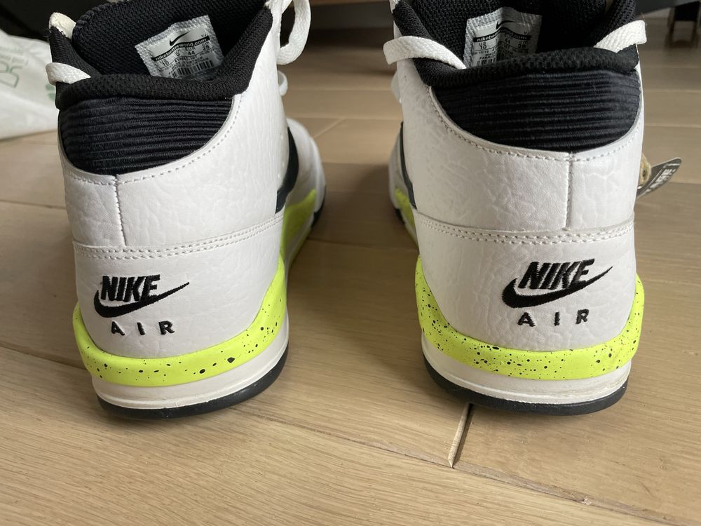 Nike Air Flight Classic 44 2014r.
