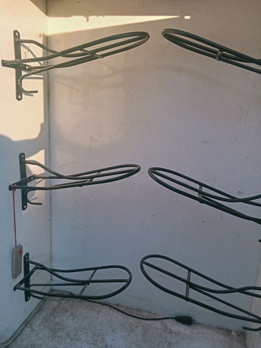 Camioneta carrinha para transporte de cavalos de desporto