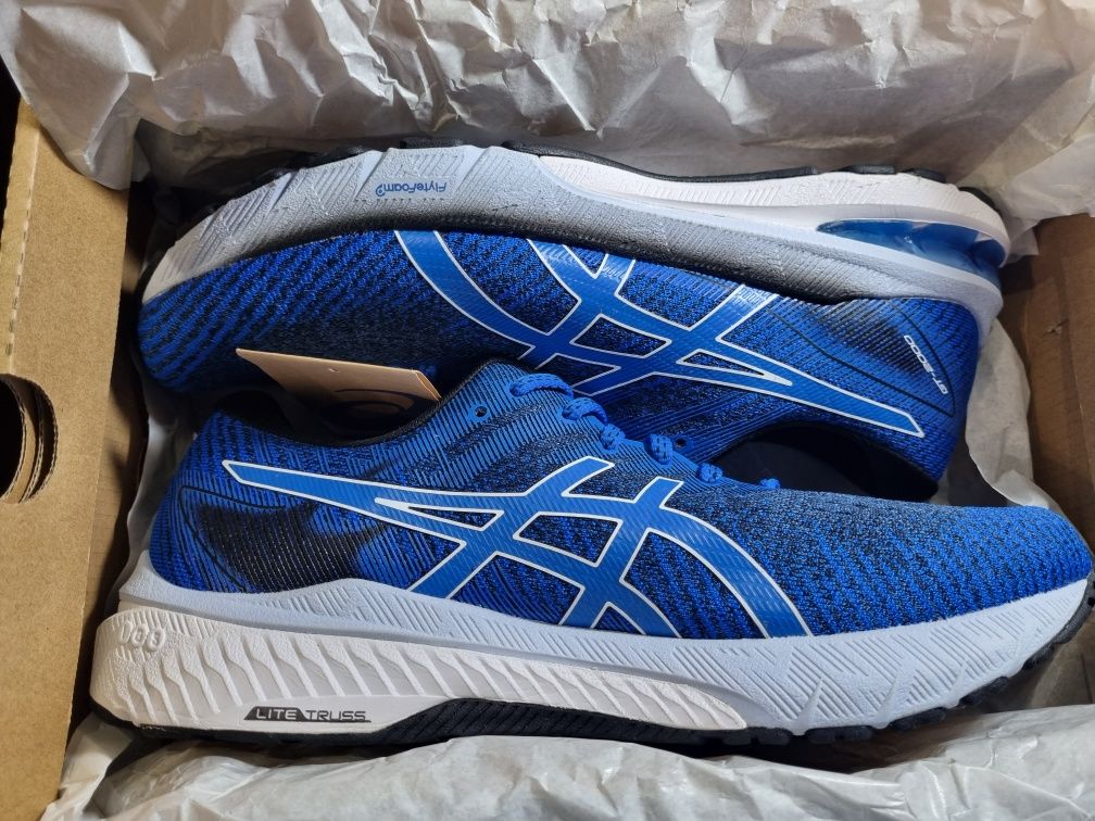 Оригінал чоловічі кросівки asics gt-2000 10 euro 44 US 10 28cm