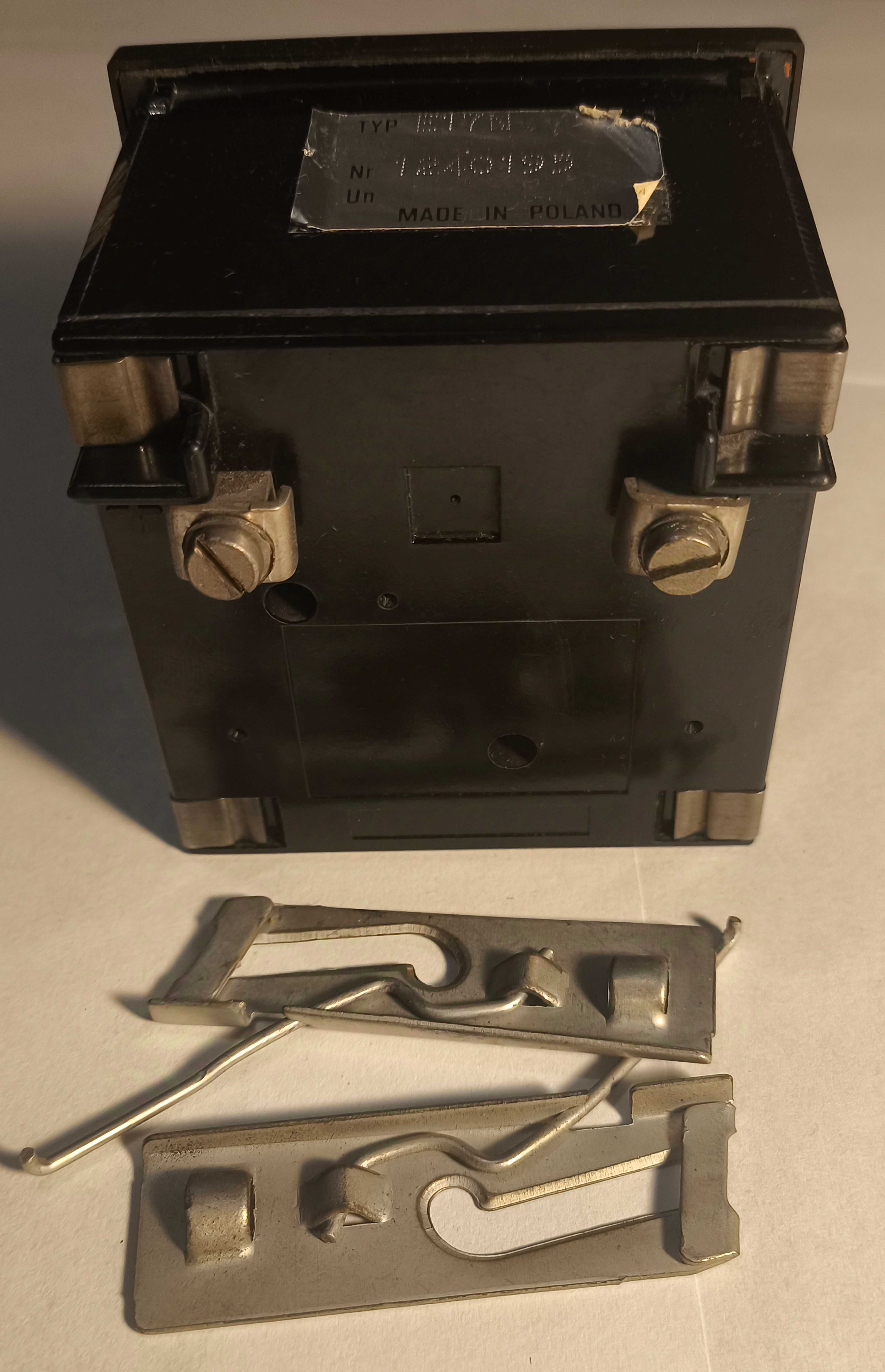 Miernik lumel tablicowy 5/50A 5/100A 5/200A 5/600A zatrzaski montażowe