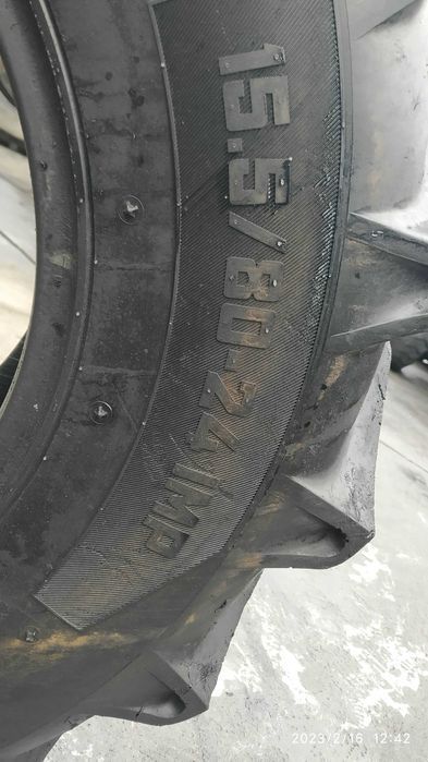 15,5/80-24 Camso 4L R1 JB825 JX884
