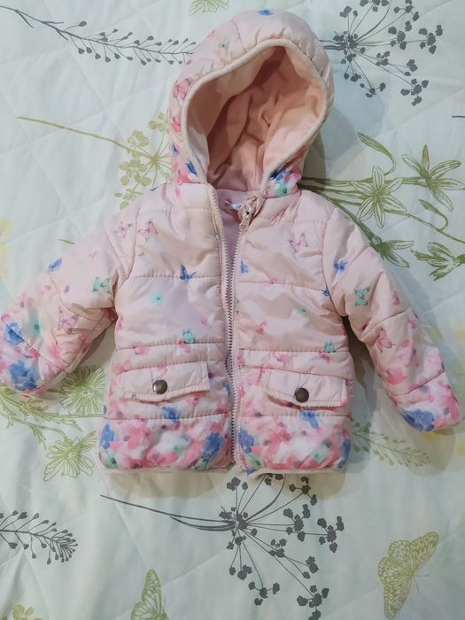 Продам куртку демі на флісі