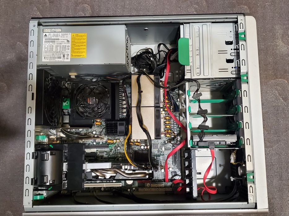 Сервер, 2 проца по 4 ядра 2.83 GHz, 32 gb ОЗУ, GTX770  на 1gb