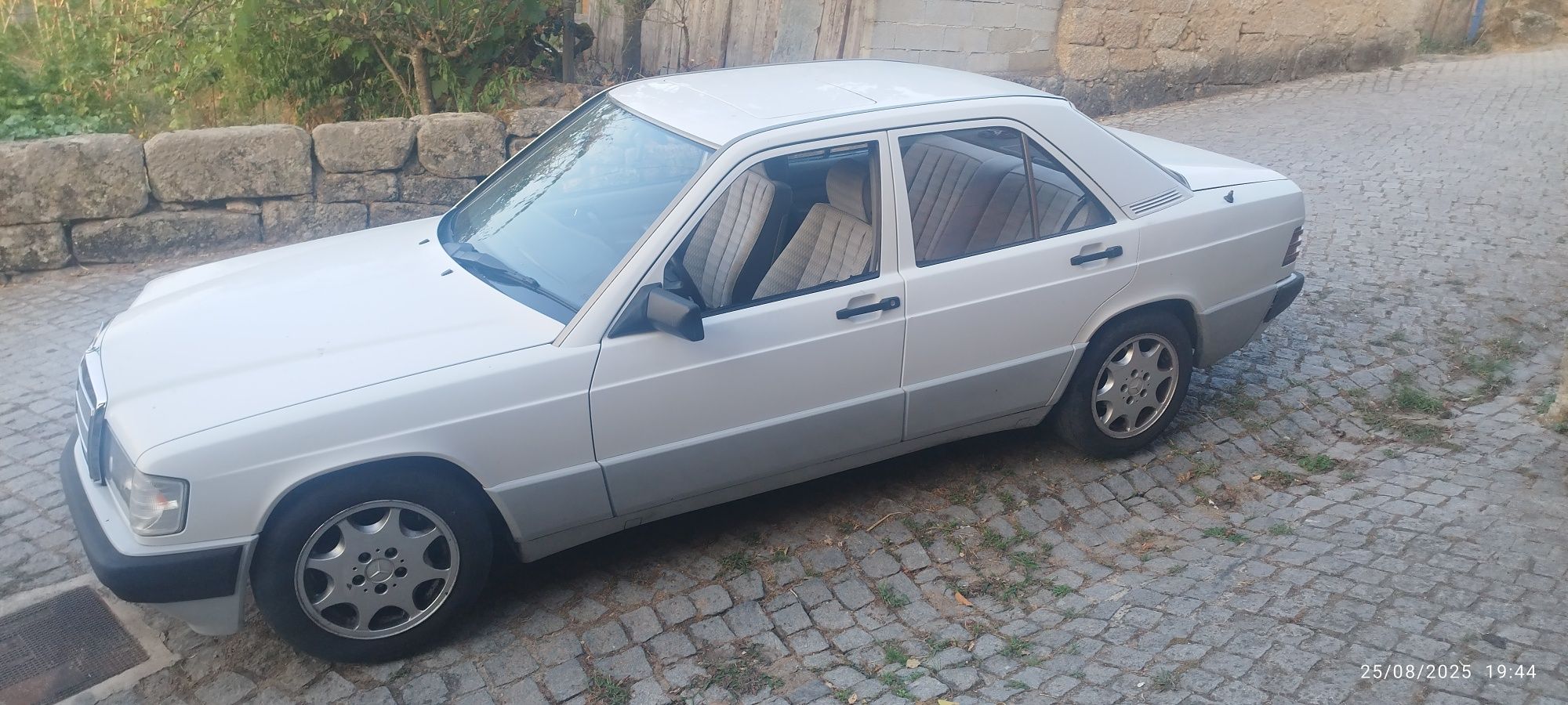 Mercedes 190D 2.0 Diesel