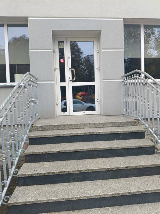 Wynajem lokalu usługowego