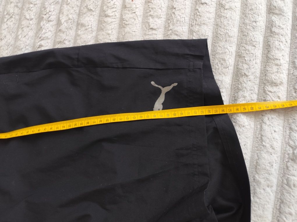 Чоловічі шорти PUMA.
