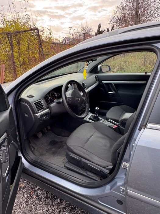 Opel Vectra 1.9D универсал