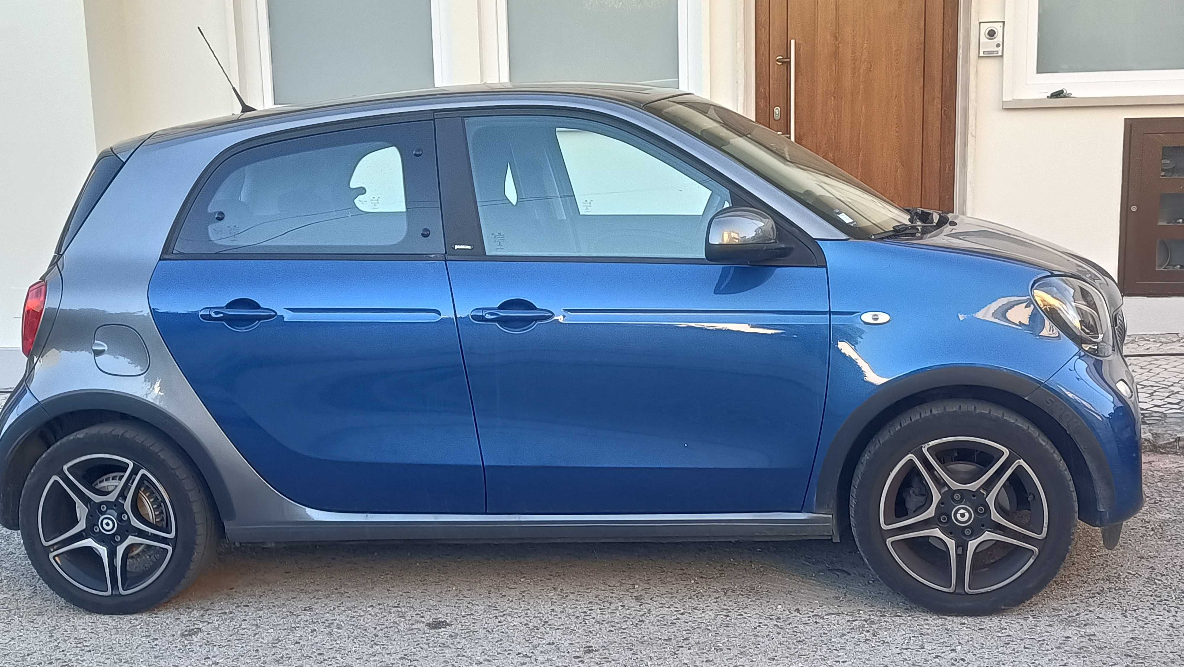 Vendo Smart ForFour Full options, igual a novo.