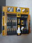 Набор бит Dewalt Maxfit 30шт DWAUMF30
