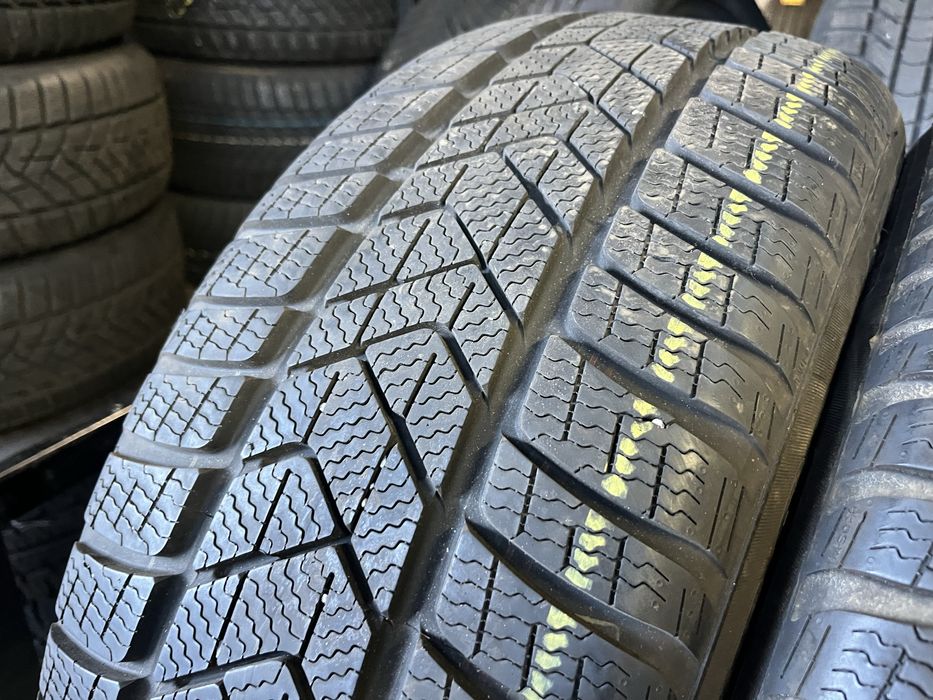 225/55/18 102V Pirelli SottoZero 3