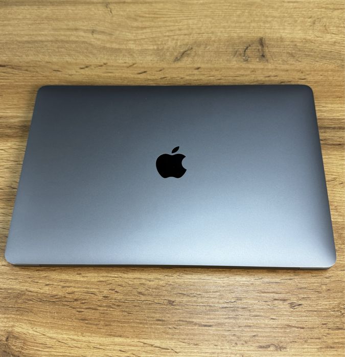 MacBook Air 13 Space Gray M1 icloud розбірка