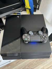 PS 4 ігрова приставка