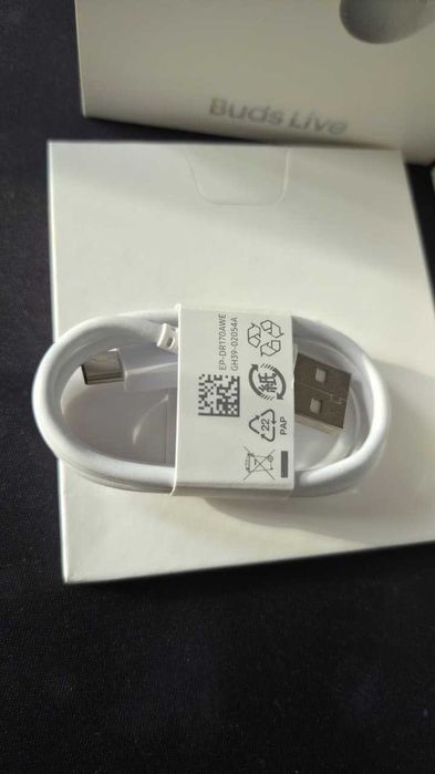 Навушники бездротові Samsung Galaxy Buds Live White