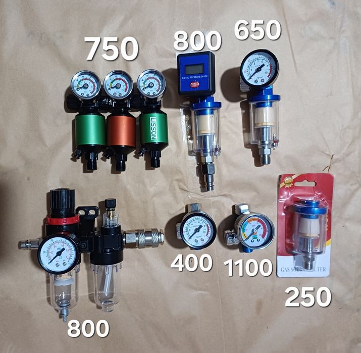 Фильтр для очистки воздуха с манометро