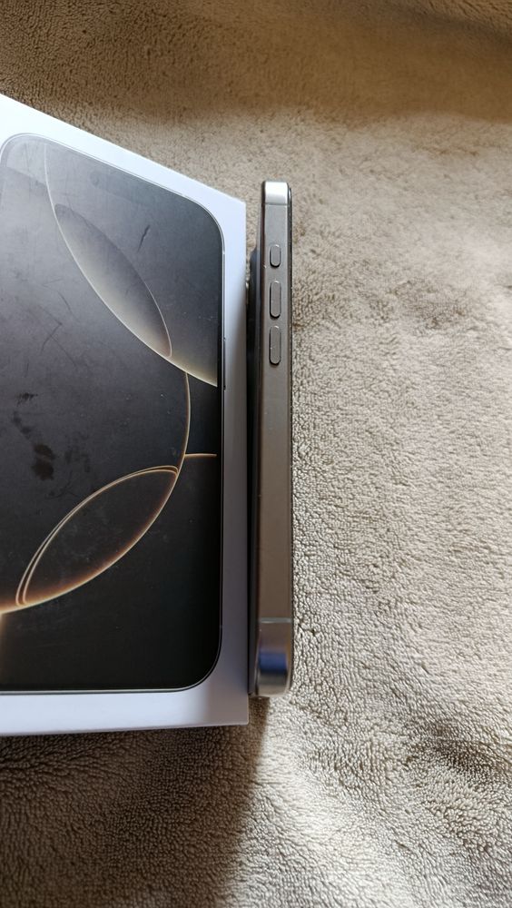 IPHONE 16 Pro Natural Titanium 128Gb