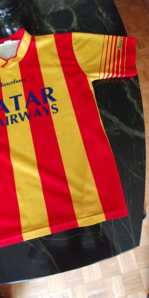 Sprzedam koszulkę fc Barcelona Messi roz m