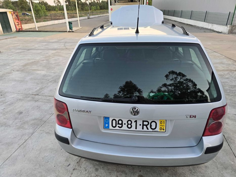 Passat Variant 1.9 TDI PD130cv em ótimo estado com teto de abrir