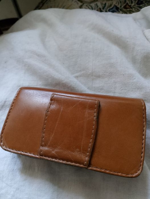 Чехол для мобильного кожаный на пояс длина 11 см.