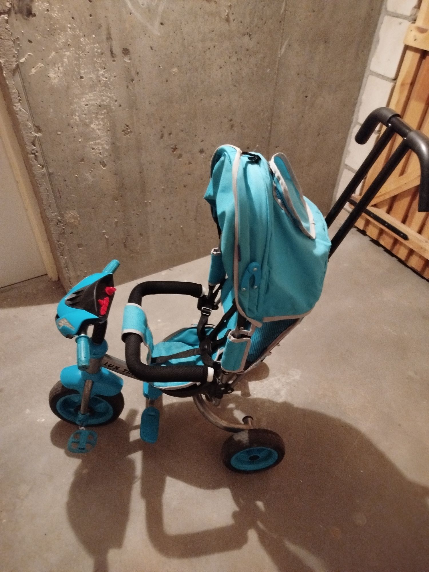 Sprzedam rowerek trójkołowy Lux Trike