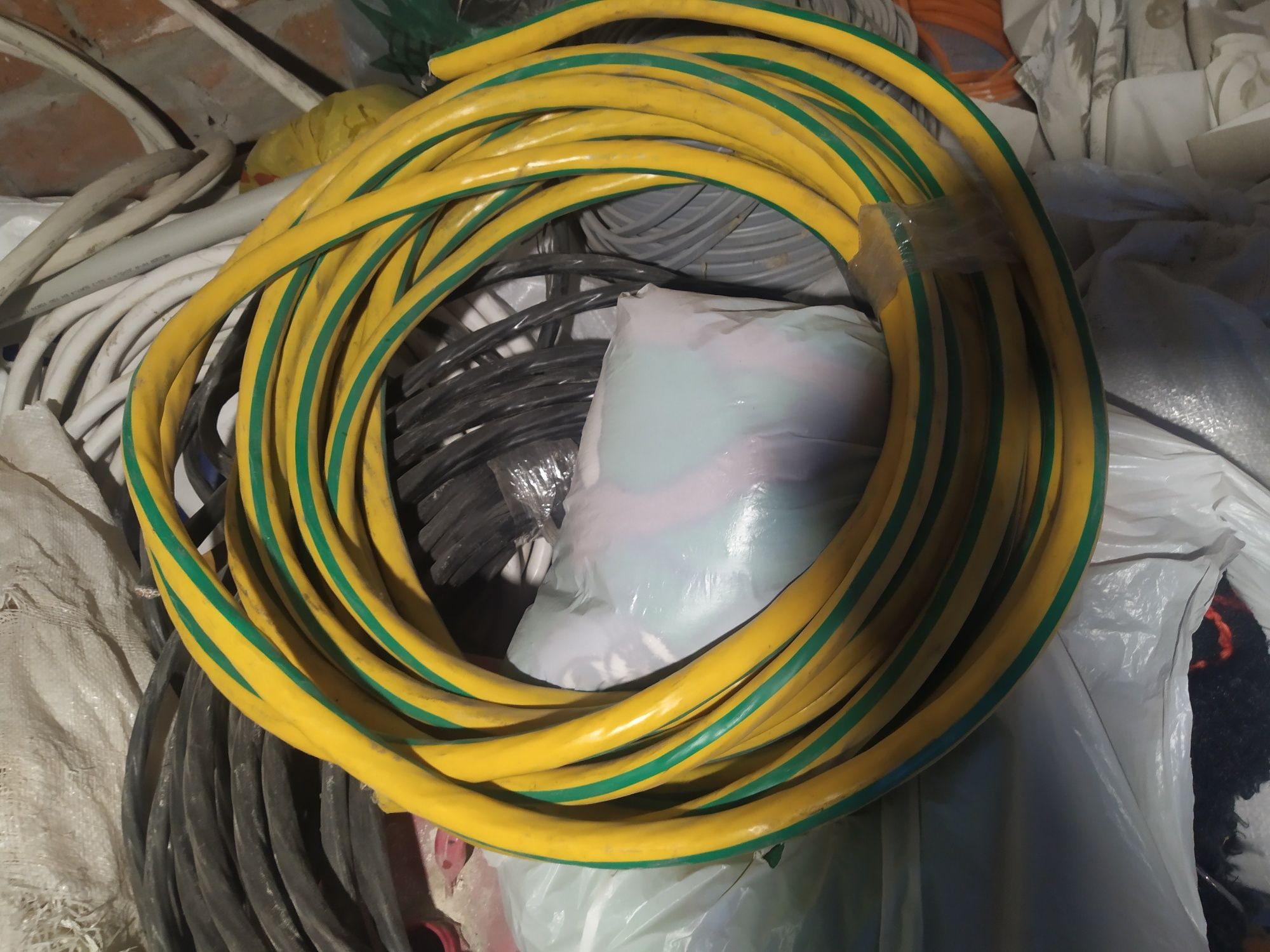 Провод заземления 15*1 150 мм одна жила Одесса кабель  14 метров