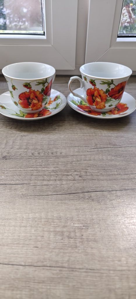 Komplet dwóch filiżanek i talerzyków herbaciany maki Francesca gambi