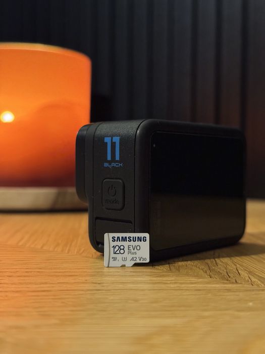 GoPro Hero 11 Black + 128GB SD + GoPro 3-way i inne akcesoria