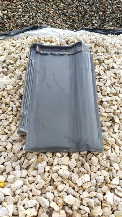 Dachówka Roben Piemont glazurowana, kolor tytan szary